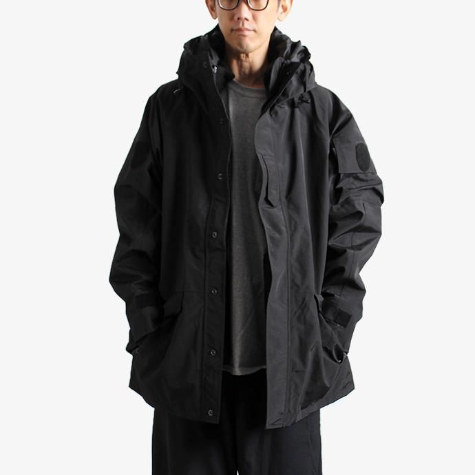 154310223 SBB / Parka imp. trasp. con liner - Black ECWCSスタイル防水透湿パーカー ブラック 02