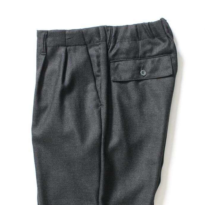 154687097 STILL BY HAND / PT03204 ウール イージースラックス - Charcoal 02