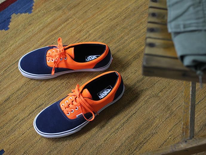 VANS Era Neon - Orange/Dress Blues<img class='new_mark_img2' src='//img.shop-pro.jp/img/new/icons47.gif' style='border:none;display:inline;margin:0px;padding:0px;width:auto;' /> 02