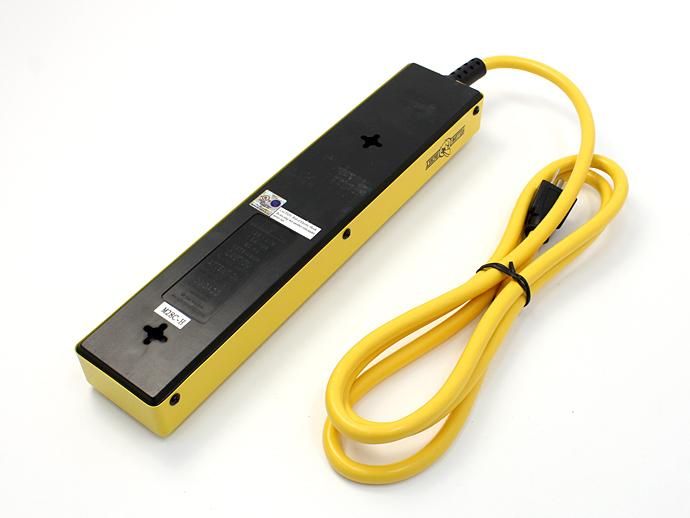 Other Brands Woods / Yellow Jacket Metal Power Strip 6個口タップ<img class='new_mark_img2' src='//img.shop-pro.jp/img/new/icons47.gif' style='border:none;display:inline;margin:0px;padding:0px;width:auto;' /> 02