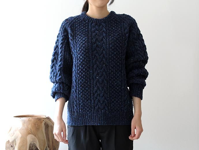 H. ROBINSON KNITTING H. ROBINSON KNITTING / Hand Knitted Spine Cable P/O - Royal Navy<img class='new_mark_img2' src='//img.shop-pro.jp/img/new/icons47.gif' style='border:none;display:inline;margin:0px;padding:0px;width:auto;' /> 02