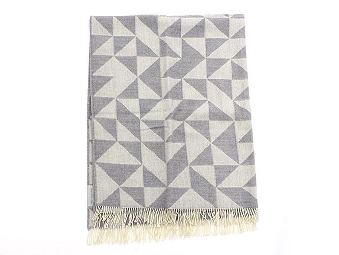 83103576 Silkeborg Plaids(シルケボー・プレイド) / ウールブランケット TWIST A TWILL/1095 グレー 01