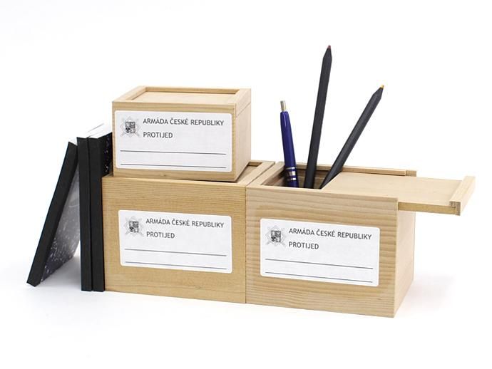 89765691 Medicinal Wooden Box 90sチェコ軍 スライド式木製小箱 - Lサイズ<img class='new_mark_img2' src='//img.shop-pro.jp/img/new/icons47.gif' style='border:none;display:inline;margin:0px;padding:0px;width:auto;' /> 02