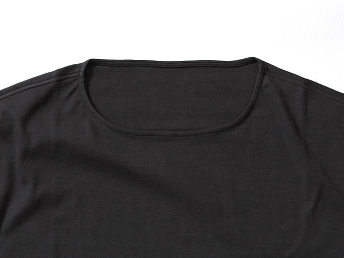 smoothday(スムースデイ) 100/1 ディオラマスムース オーバーサイズTシャツ - ブラック<img class='new_mark_img2' src='//img.shop-pro.jp/img/new/icons47.gif' style='border:none;display:inline;margin:0px;padding:0px;width:auto;' /> 02