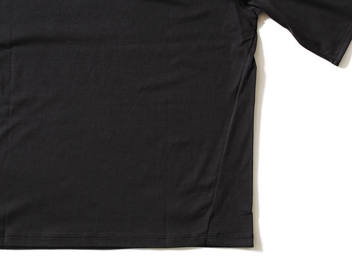 smoothday(スムースデイ) 100/1 ディオラマスムース オーバーサイズTシャツ - ブラック<img class='new_mark_img2' src='//img.shop-pro.jp/img/new/icons47.gif' style='border:none;display:inline;margin:0px;padding:0px;width:auto;' /> 02