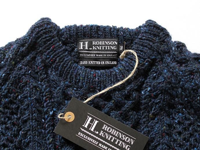 H. ROBINSON KNITTING H. ROBINSON KNITTING / Hand Knitted Cable P/O ハンドニットケーブル編みプルオーバー - Royal Navy 02