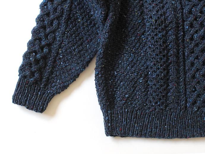 H. ROBINSON KNITTING H. ROBINSON KNITTING / Hand Knitted Cable P/O ハンドニットケーブル編みプルオーバー - Royal Navy 02