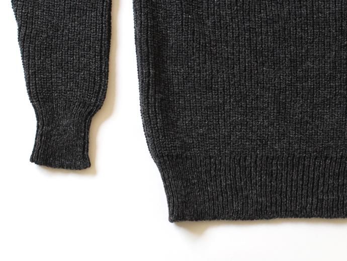 H. ROBINSON KNITTING H. ROBINSON KNITTING / Half Card. Stitch P/O - Black Pool 02