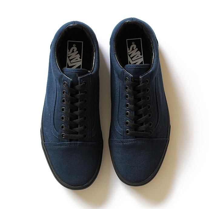 94478222 VANS / Black Sole Old Skool - Dress Blues<img class='new_mark_img2' src='//img.shop-pro.jp/img/new/icons47.gif' style='border:none;display:inline;margin:0px;padding:0px;width:auto;' /> 01