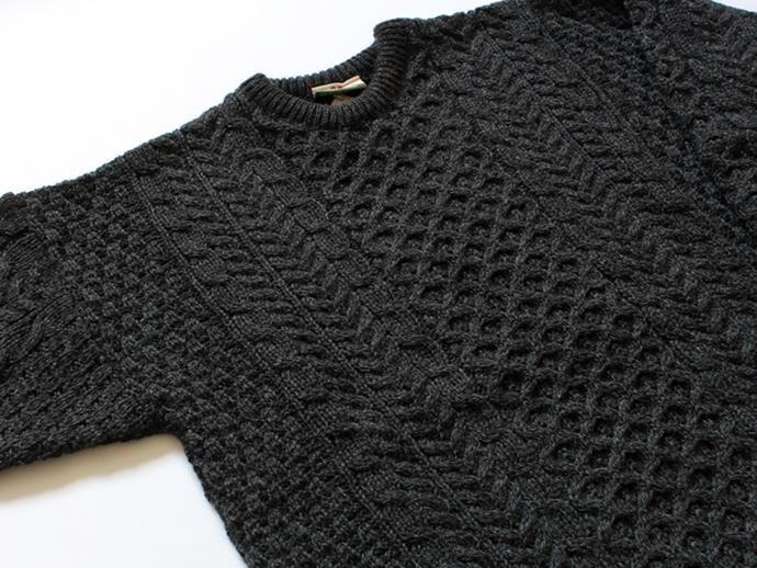 Other Brands Carraig Donn(キャレイグ・ドン)/ フィッシャーマンズクルーネックセーター A825 - チャコール<img class='new_mark_img2' src='//img.shop-pro.jp/img/new/icons47.gif' style='border:none;display:inline;margin:0px;padding:0px;width:auto;' /> 02