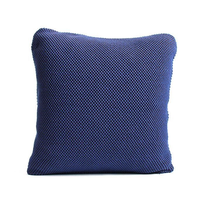 crepuscule crepuscule / ニットクッション - Blue x Brown(ブルー/ブラウン)<img class='new_mark_img2' src='//img.shop-pro.jp/img/new/icons47.gif' style='border:none;display:inline;margin:0px;padding:0px;width:auto;' /> 01