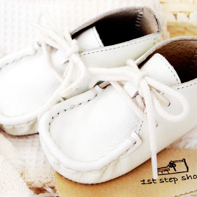 出産祝いに手作り赤ちゃん靴を フェルトで作るファーストシューズの作り方