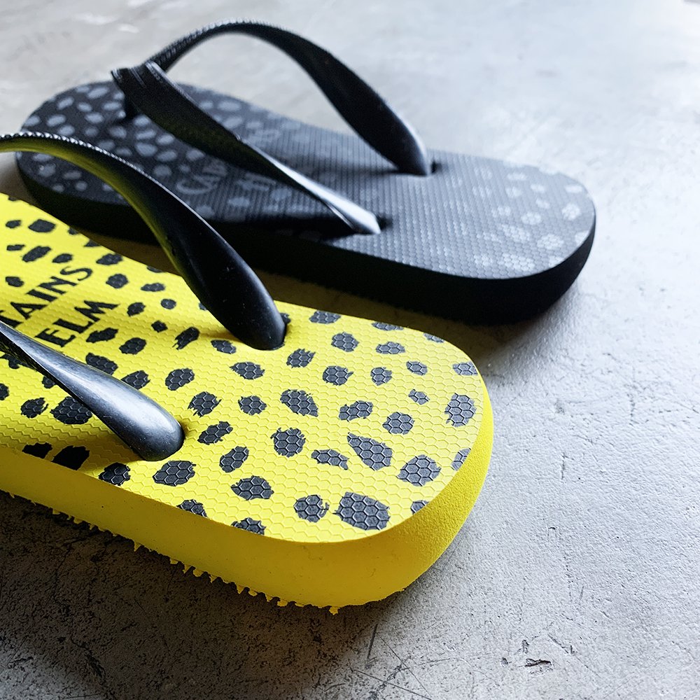 yellow dot flip flops