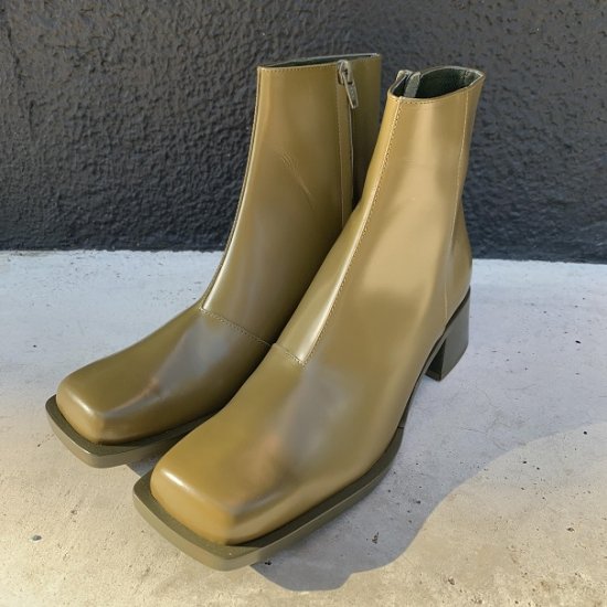 chunky square toe boots