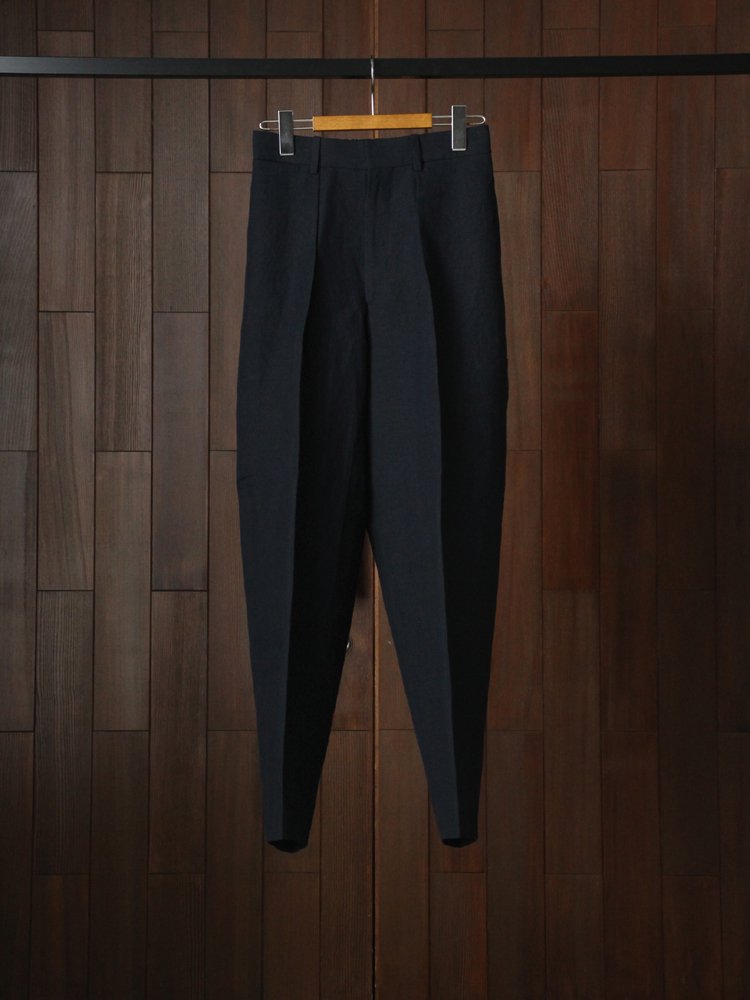 MARKAWARE｜CLASSIC FIT TROUSERS #NAVY