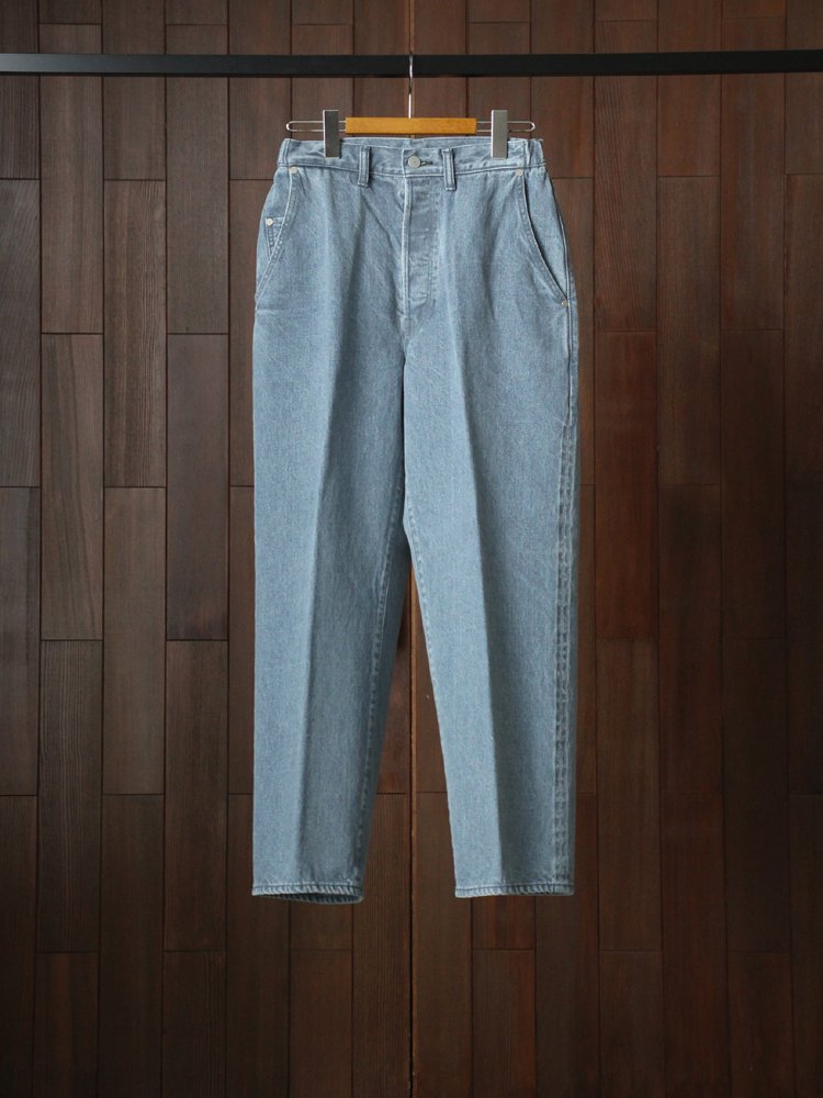 Text｜Straight Fit Creased Jeans #Ozone Wash