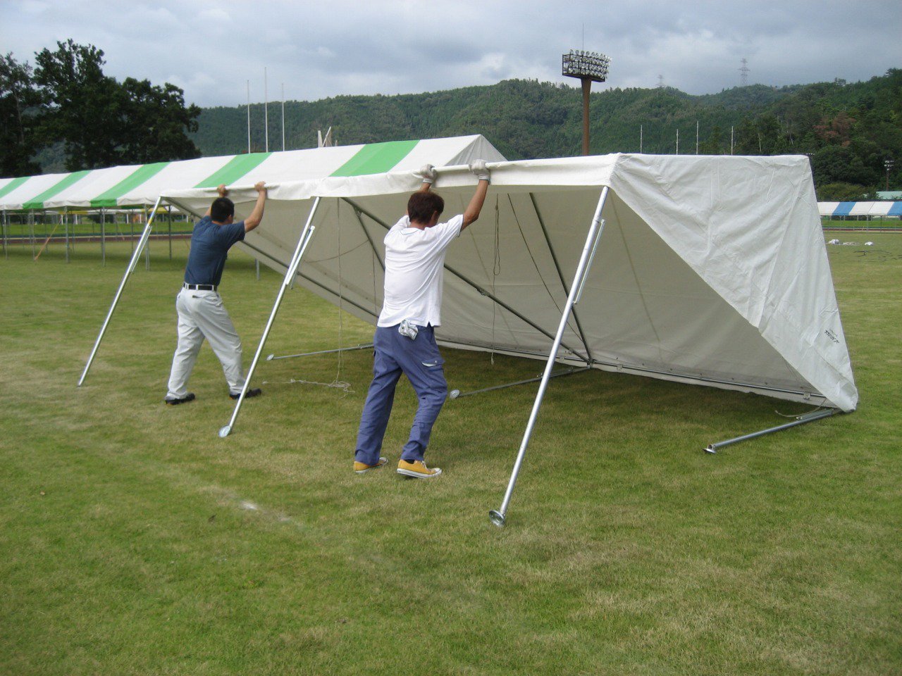 スーパーキングEテント - テントの激安通販｜組立式テントなら【テント 
