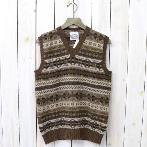 『ALL OVER FAIRISLE V-NECK VEST』(CAMEL)