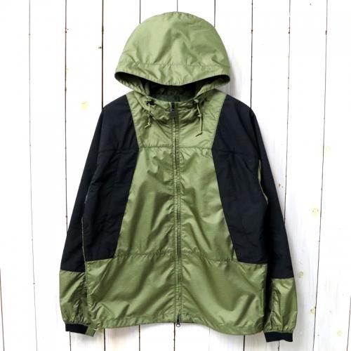 『Mountain Wind Parka』(Khaki)