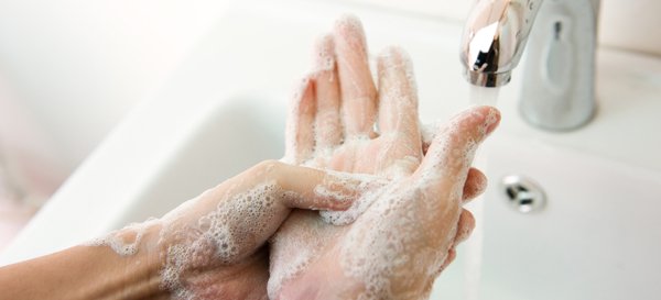 【手洗い＆うがいを徹底】秋冬にノロウィルスが流行るワケ