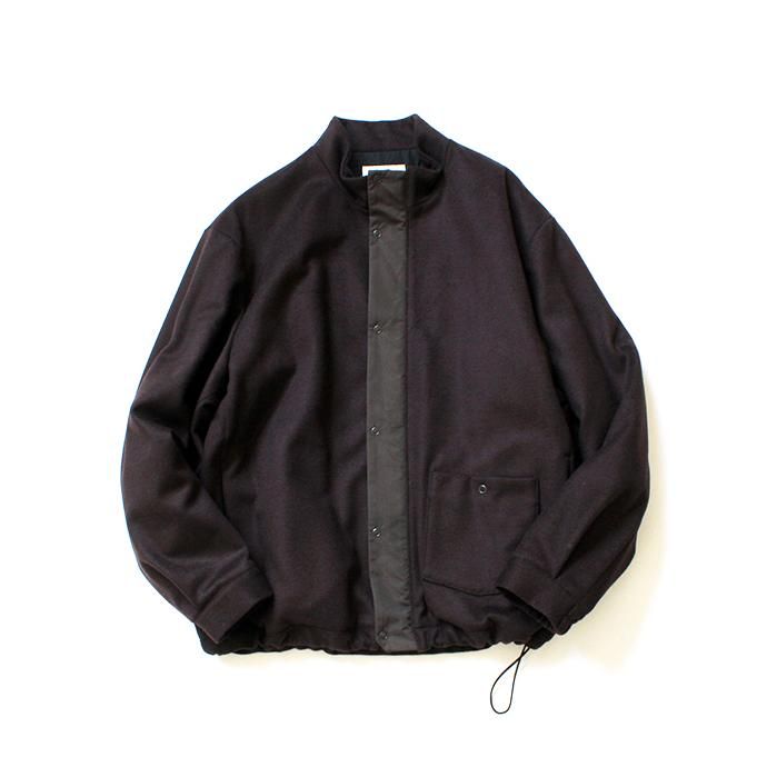 155064862 STILL BY HAND / BL03204 スタンドカラーブルゾン - Brown<img class='new_mark_img2' src='https://img.shop-pro.jp/img/new/icons47.gif' style='border:none;display:inline;margin:0px;padding:0px;width:auto;' /> 01