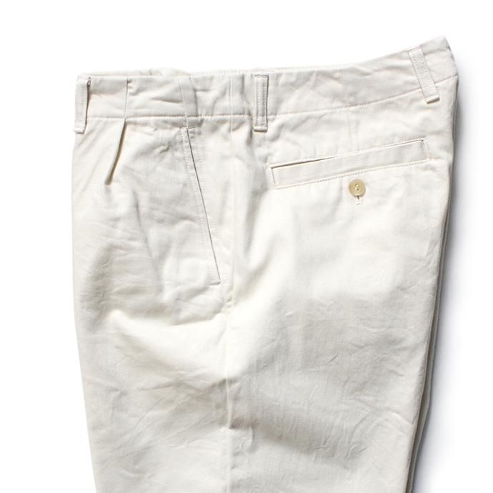 155237556 STILL BY HAND / PT04204 コットンカルゼパンツ - Off White<img class='new_mark_img2' src='https://img.shop-pro.jp/img/new/icons47.gif' style='border:none;display:inline;margin:0px;padding:0px;width:auto;' /> 02