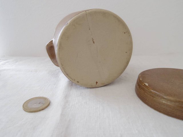 ベルギー 陶器 キャニスター 耳 蓋付き ・Belgium pottery brown container with rid