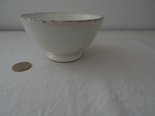 イタリア 白い陶器のボウル ヴェドヴァ　ベージオ エ フィーリオ  Italia porcellana bowl Vedova Besio & Figlio