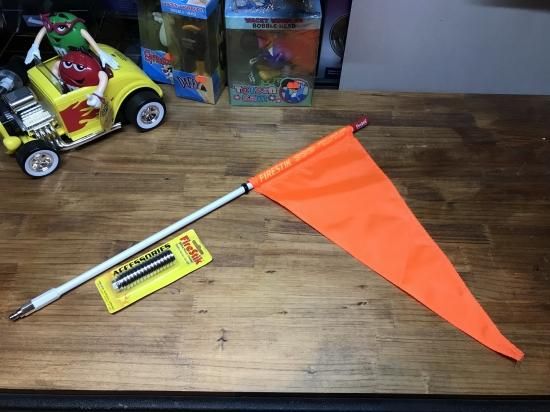 Firestik Safety Flags ２フィートホワイトポール ｃｒｅａｔｉｖｅ ｃａｒ ｓｔｏｒｅ ｔａｓｋ