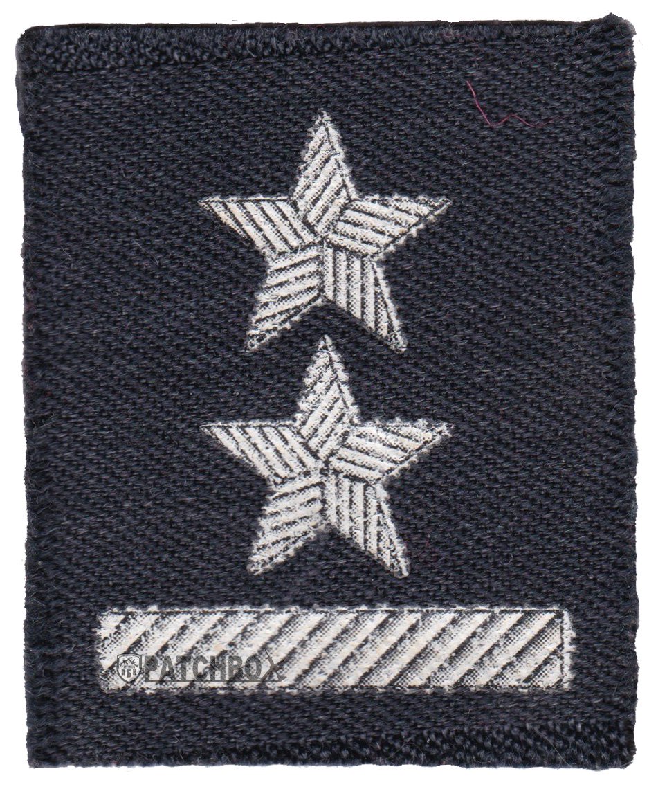 ポーランド軍海軍2級中尉ベレー帽用階級章