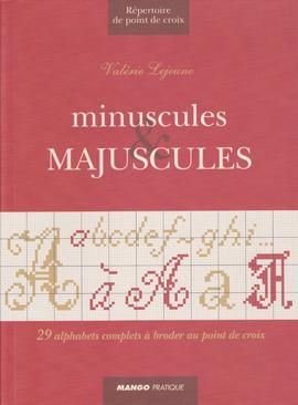 アルファベットのクロスステッチ図案集 Minuscules Et Majuscules 旅する本屋 古書玉椿 北欧など海外の手芸本 絵本 フォークロア雑貨