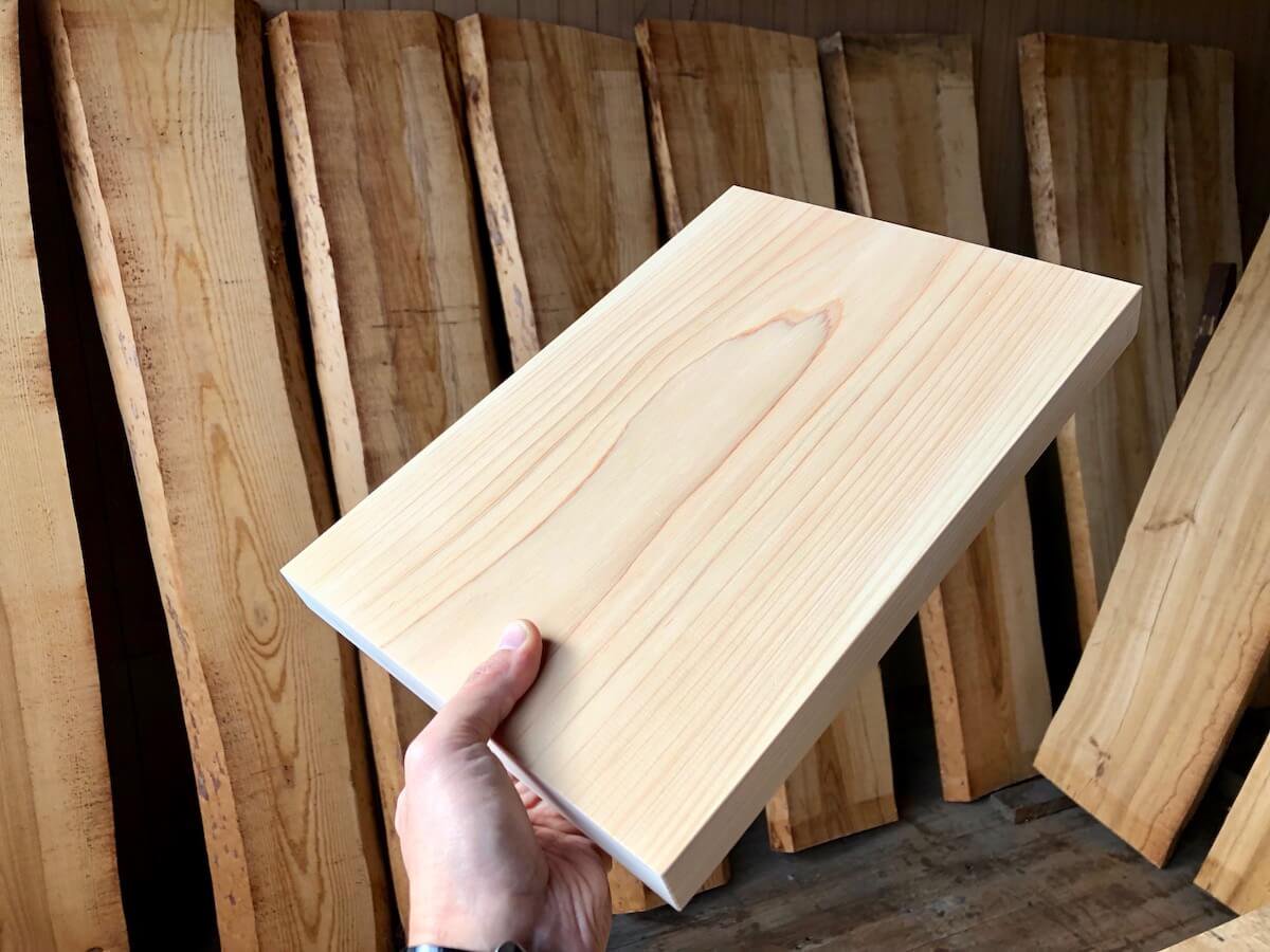 軽い檜のまな板