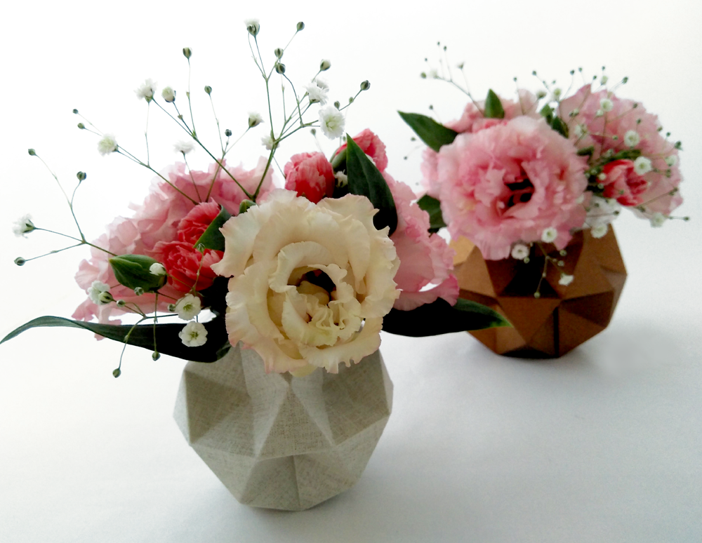 折り紙花瓶