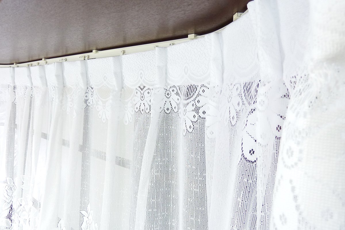 出窓用カーテン ローズ アーチタイプの花柄激安レースカーテン
