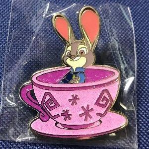 Hkdl Ma マッドハッターティーカップピン ジュディ Tdr通販 東京