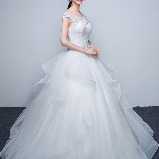 プチプラ可愛い プリンセスaラインのウェディングドレス 前撮り後撮り 韓国プチプラパーティードレス通販 Tenderly Dress