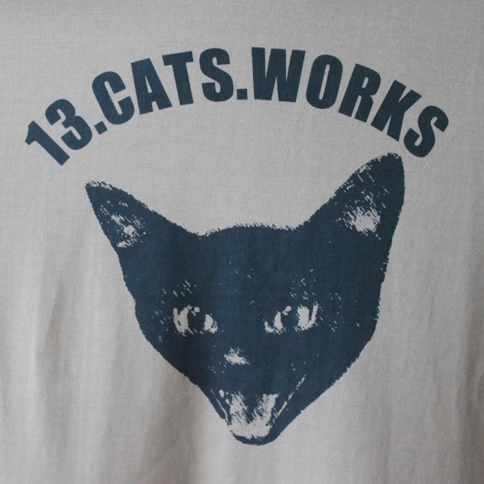 13.CATS.WORKSオリジナルTシャツ（VIVI FACE）<br />
