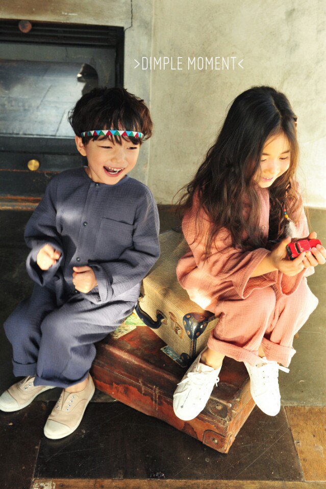 韓国子供服 通販 虹色 dimplemoment ナチュラルアステカジャンプスーツ